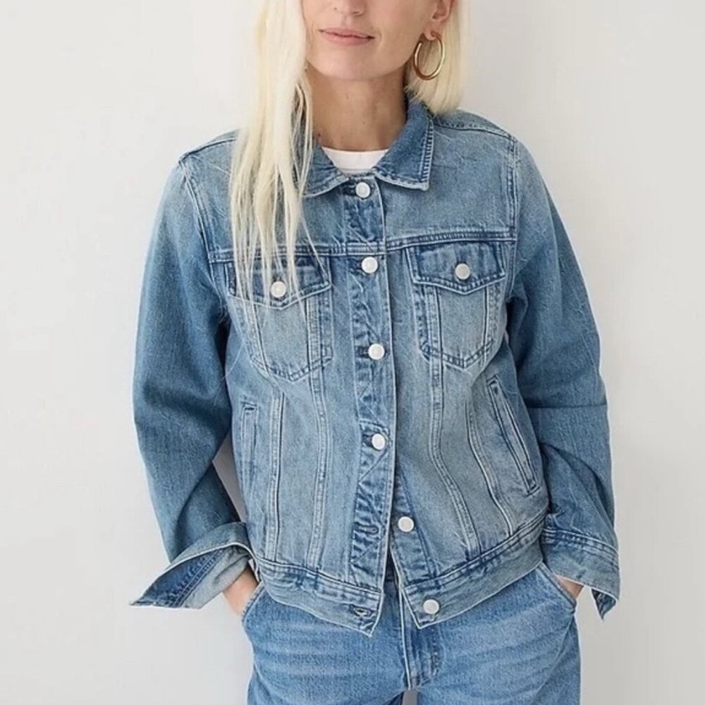 J. Crew Classic Denim 100% Cotton Jacket in Medium Wash Blue
